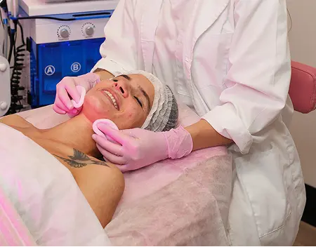 Facial Glow — 15-Step Treatment
